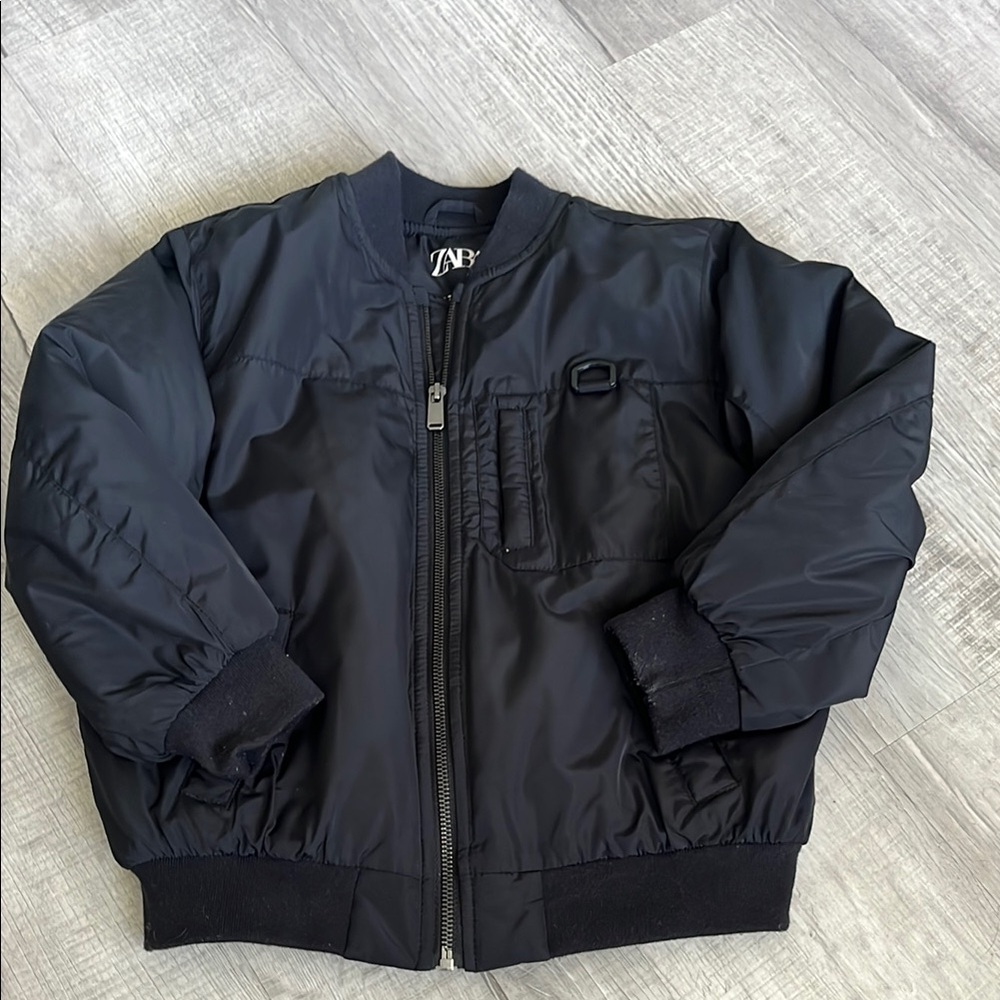 ✨Black Bomber Jacket✨